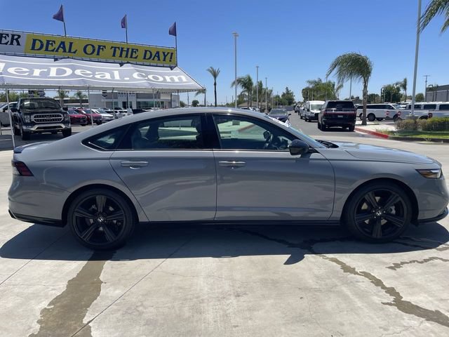 Used 2023 Honda Accord Sport image 9