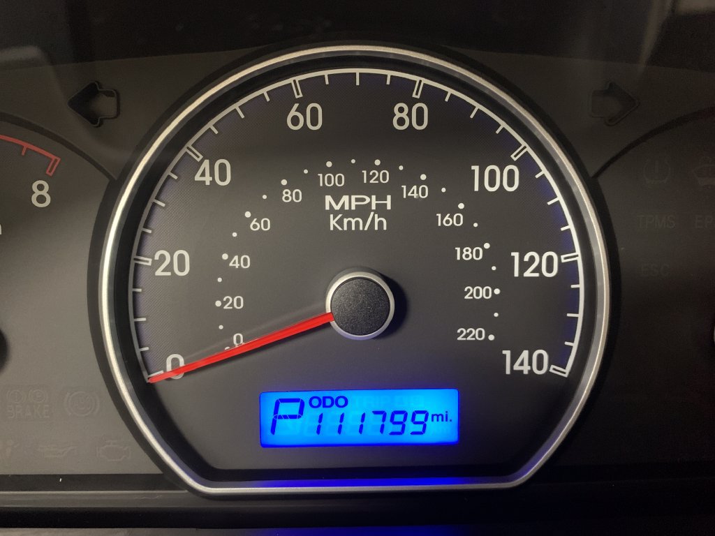 Used 2010 Hyundai Elantra GLS FWD image 28