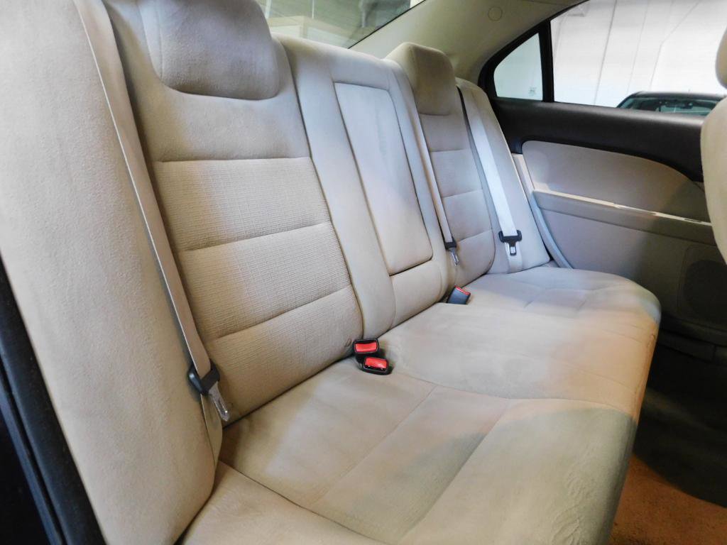 Used 2009 Ford Fusion S FWD image 9