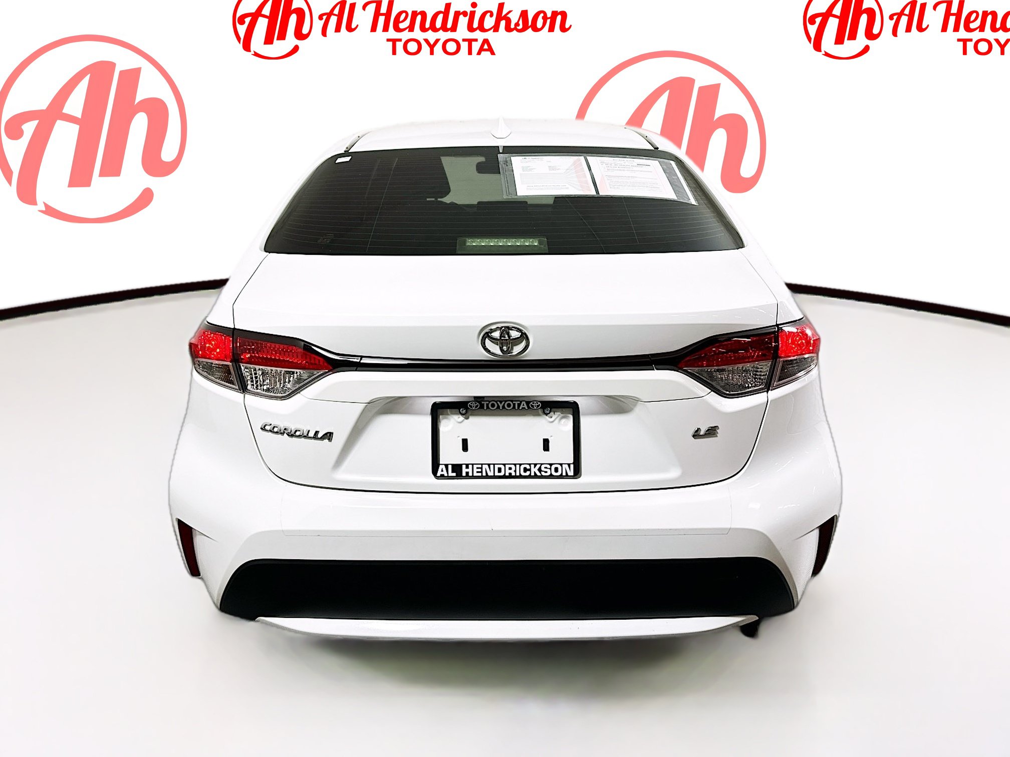 Used 2022 Toyota Corolla LE FWD image 4