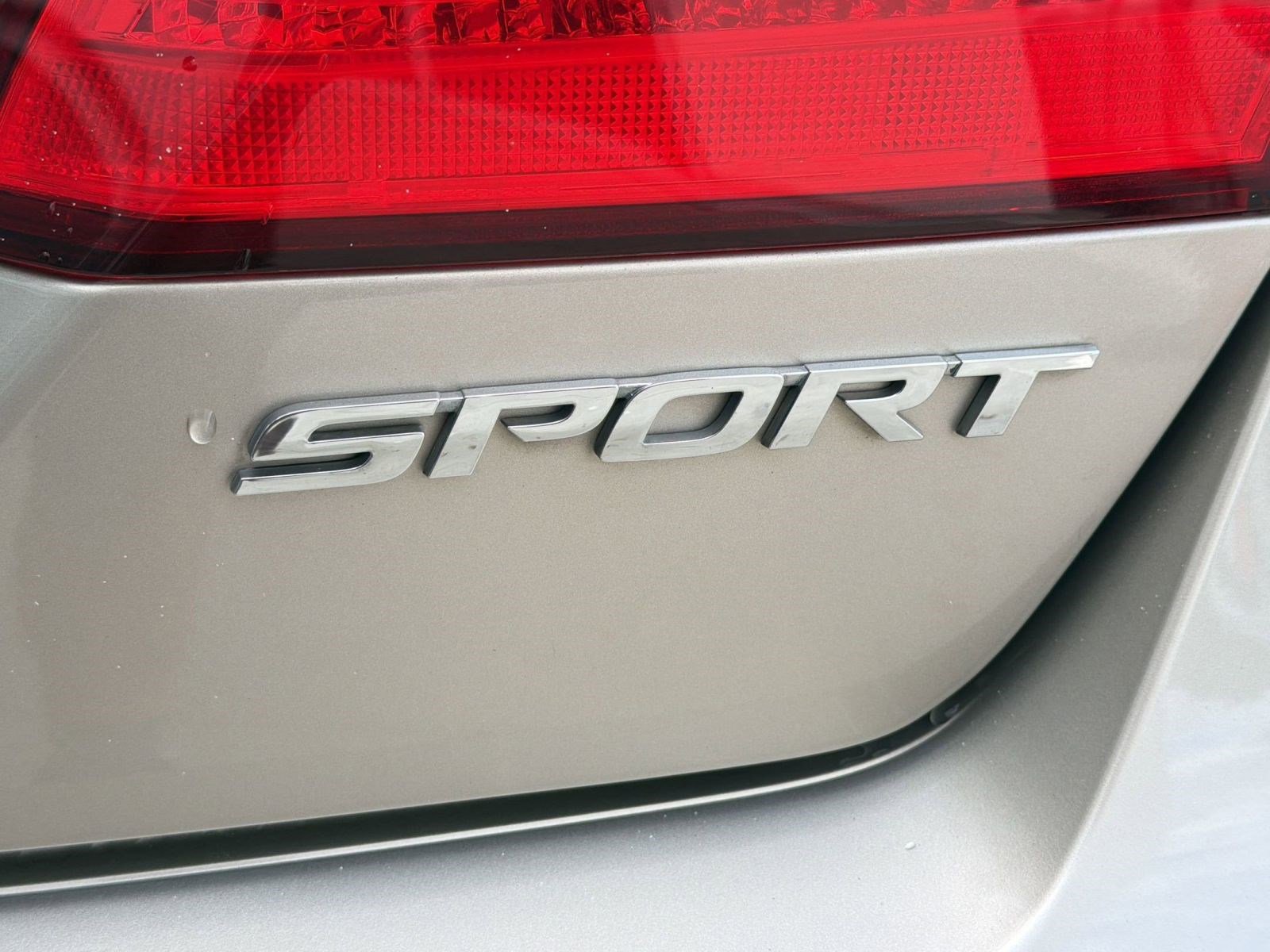 Used 2015 Honda Accord Sport image 29