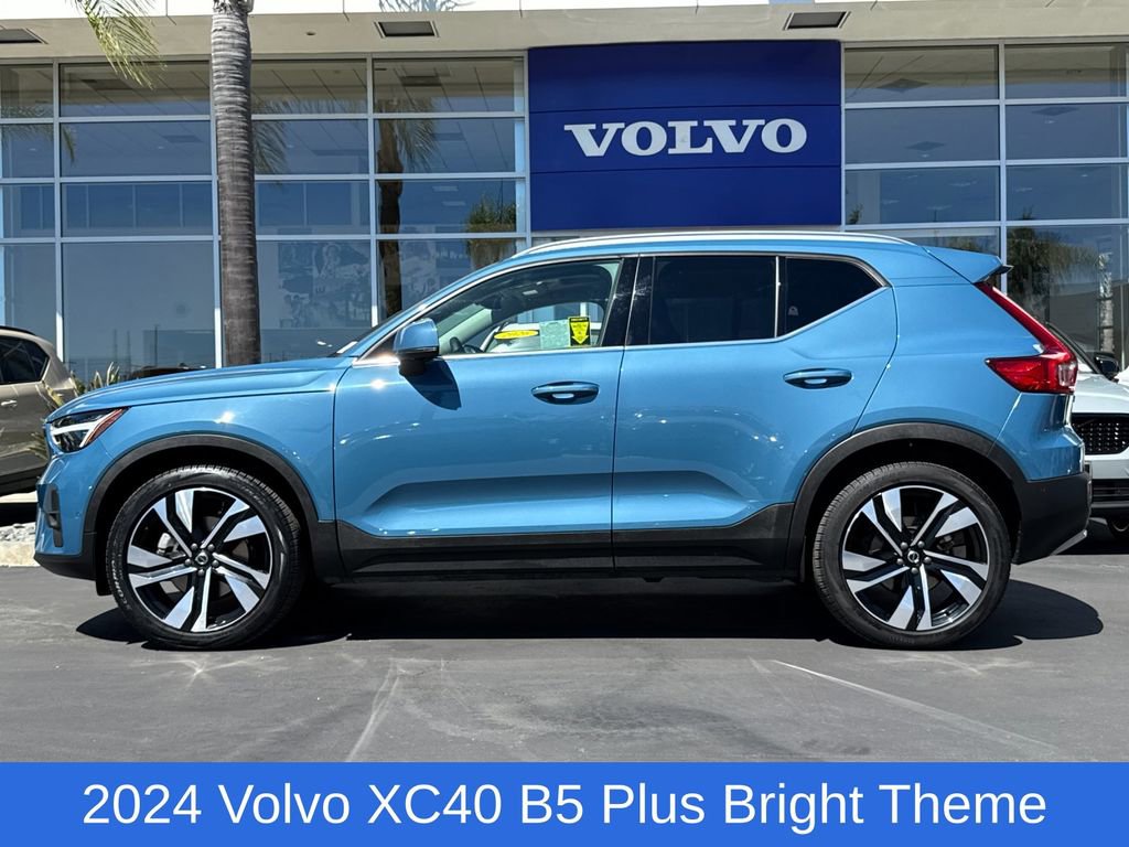 Certified 2024 Volvo XC40 B5 Plus w/ Protection Package Premier image 2
