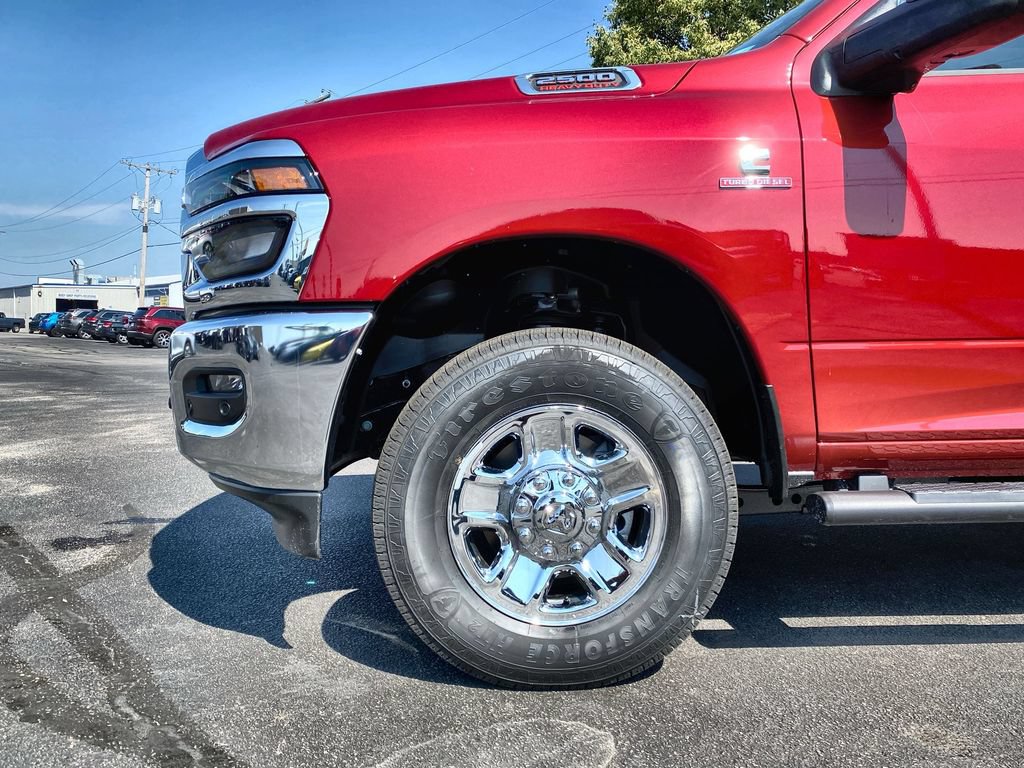 New 2025 RAM 2500 Tradesman AWD/4WD image 13