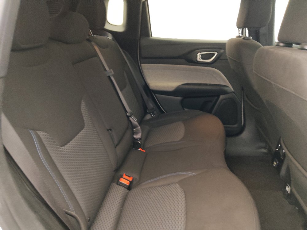Used 2023 Jeep Compass Sport AWD/4WD image 19