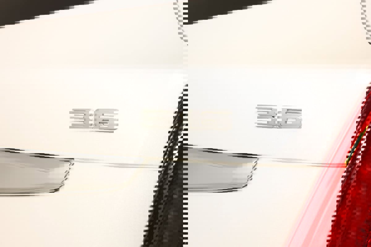 Used 2017 Cadillac XT5 Platinum image 44