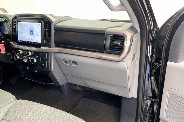 Used 2025 Ford F150 XLT w/ Equipment Group 301A Standard AWD/4WD image 16