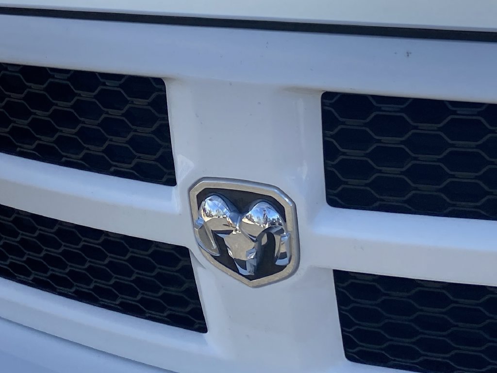 Used 2016 RAM 1500 HFE w/ Quick Order Package 28F HFE RWD image 23