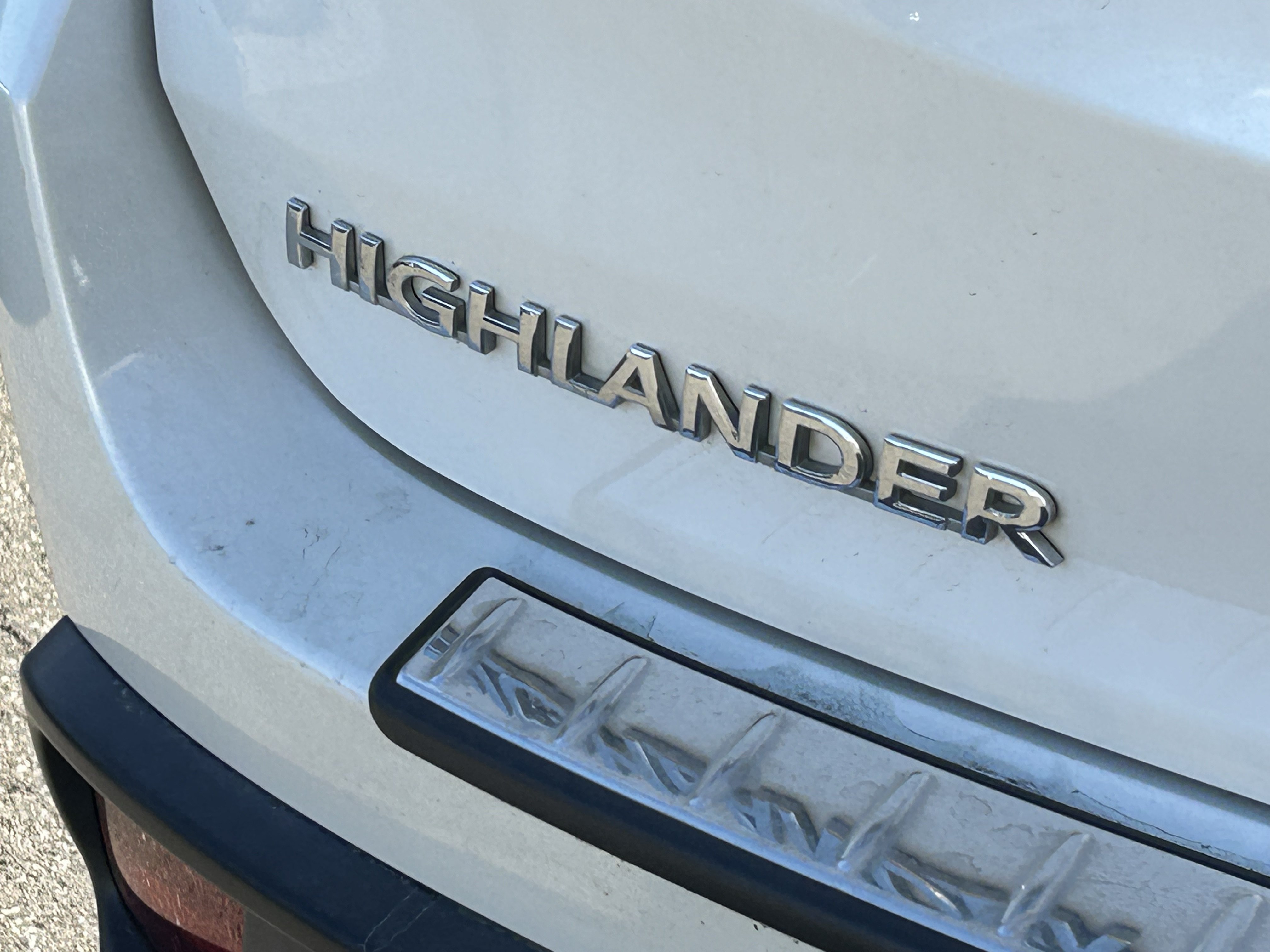 Used 2015 Toyota Highlander Limited FWD image 5