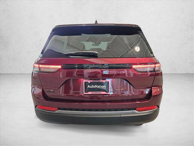 New 2026 Jeep Grand Cherokee Limited w/ Limited Altitude Package AWD/4WD image 8