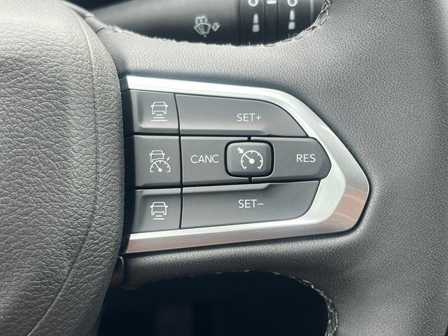 New 2026 Jeep Compass Limited AWD/4WD image 17