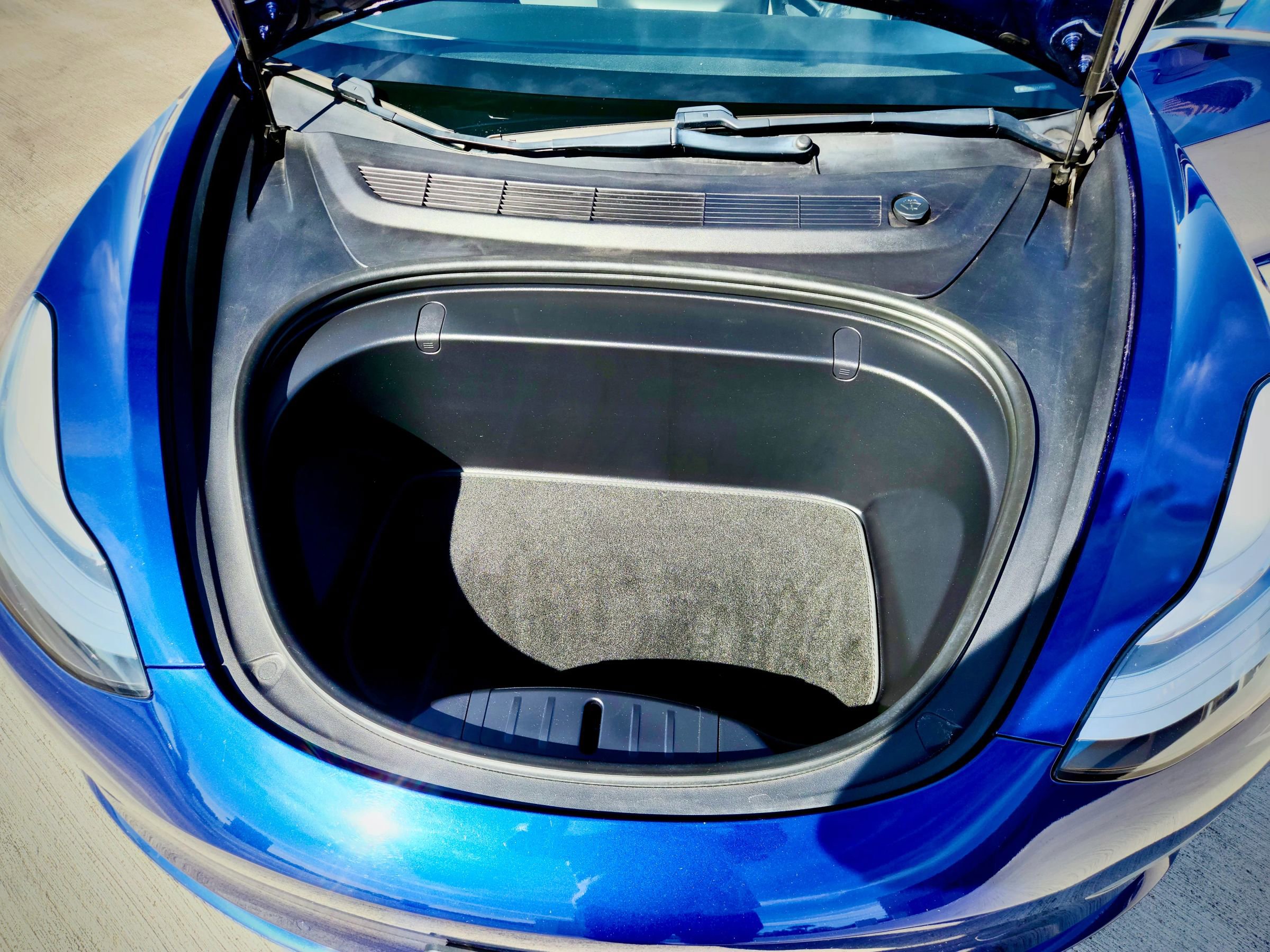 Used 2018 Tesla Model 3 Mid Range RWD image 14