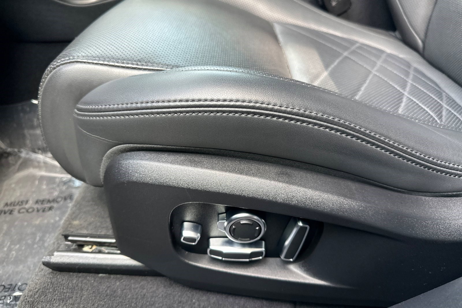 Used 2023 Jaguar F-PACE S image 17