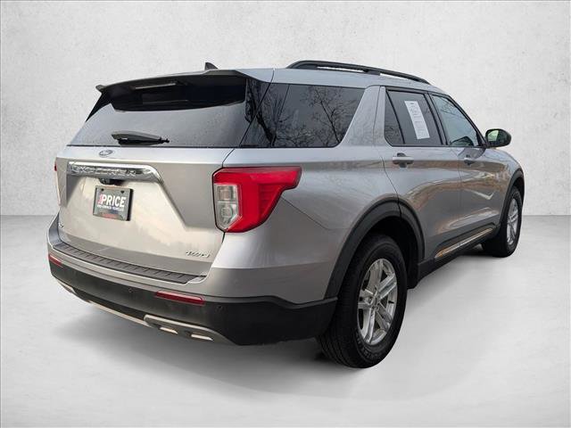Used 2021 Ford Explorer XLT w/ Equipment Group 202A image 5