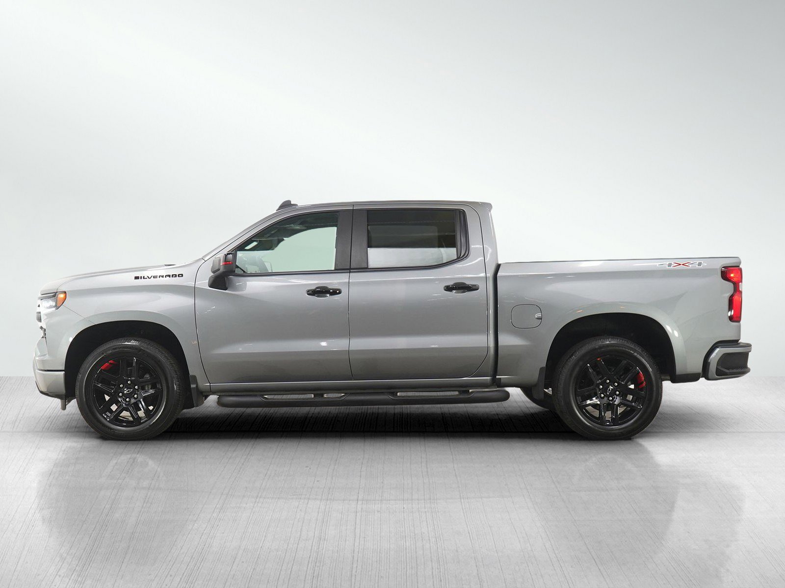 Used 2023 Chevrolet Silverado 1500 RST w/ Redline Edition image 2