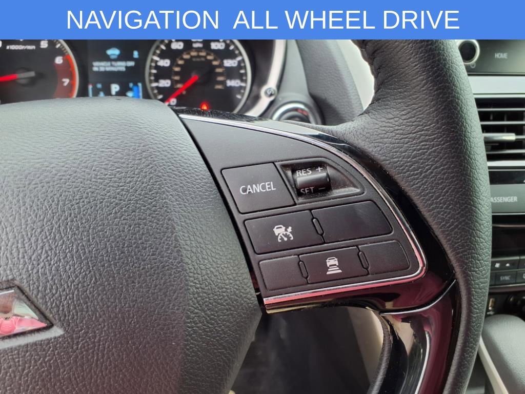 Used 2025 Mitsubishi Eclipse Cross SE image 18