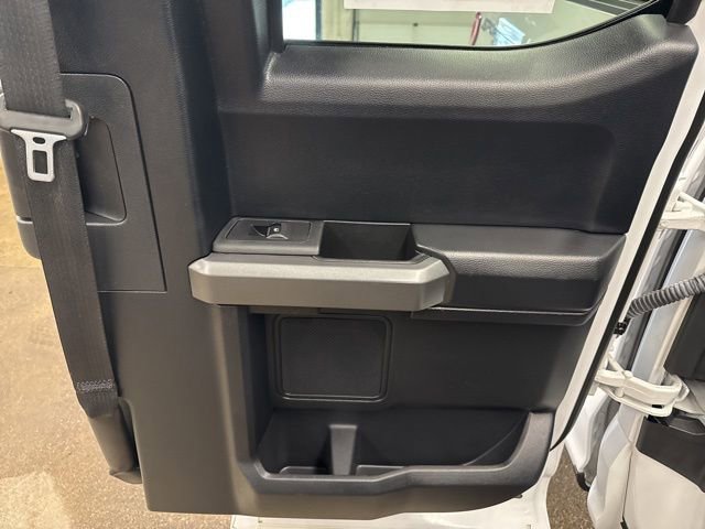 Used 2016 Ford F150 XLT w/ Equipment Group 302A Luxury image 26