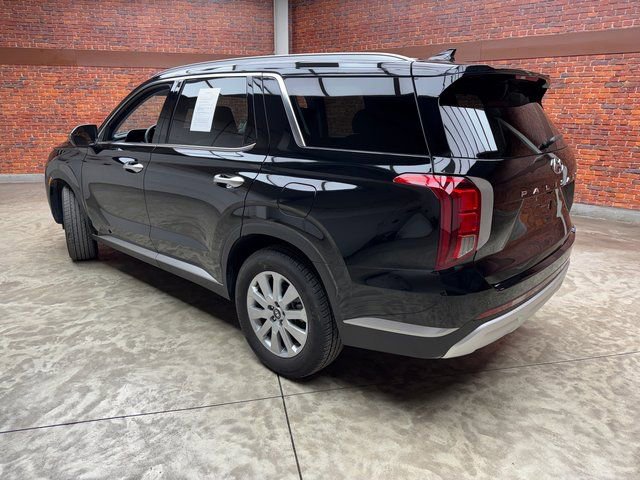 Used 2025 Hyundai Palisade SEL image 2