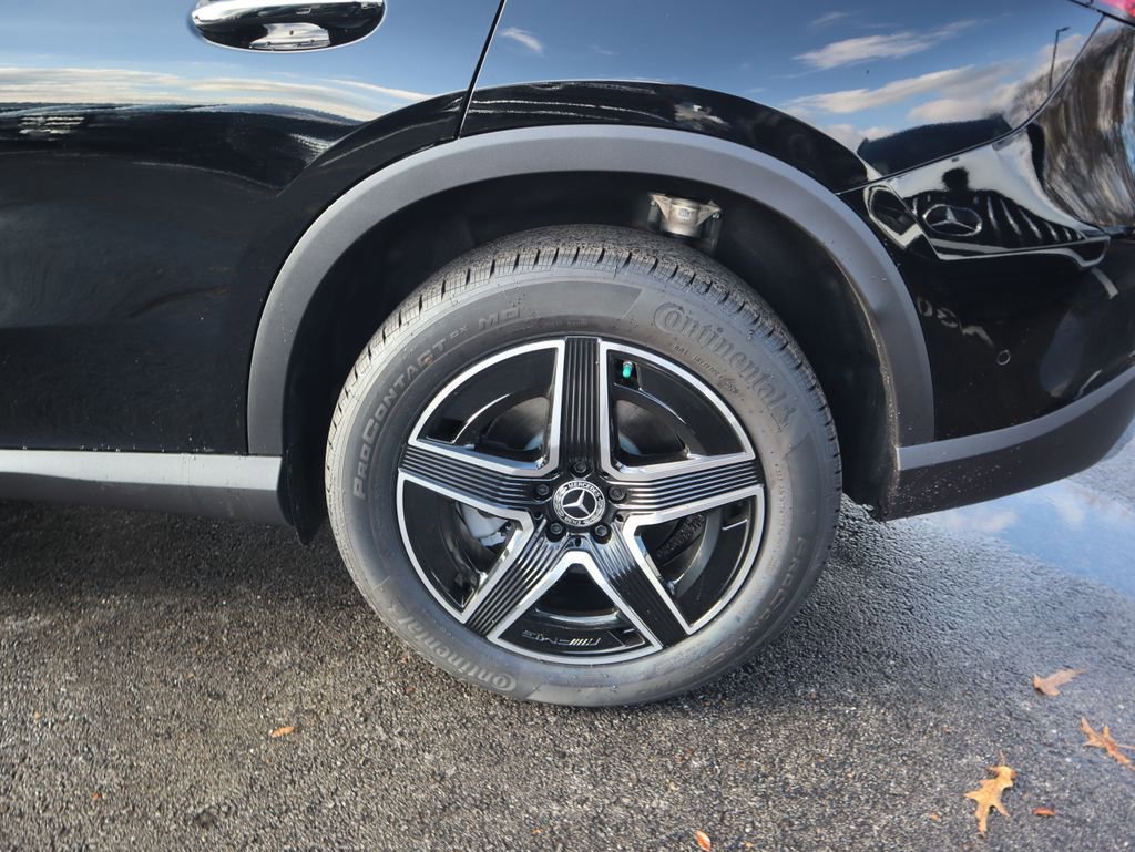 New 2026 Mercedes-Benz GLC 300 4MATIC image 9