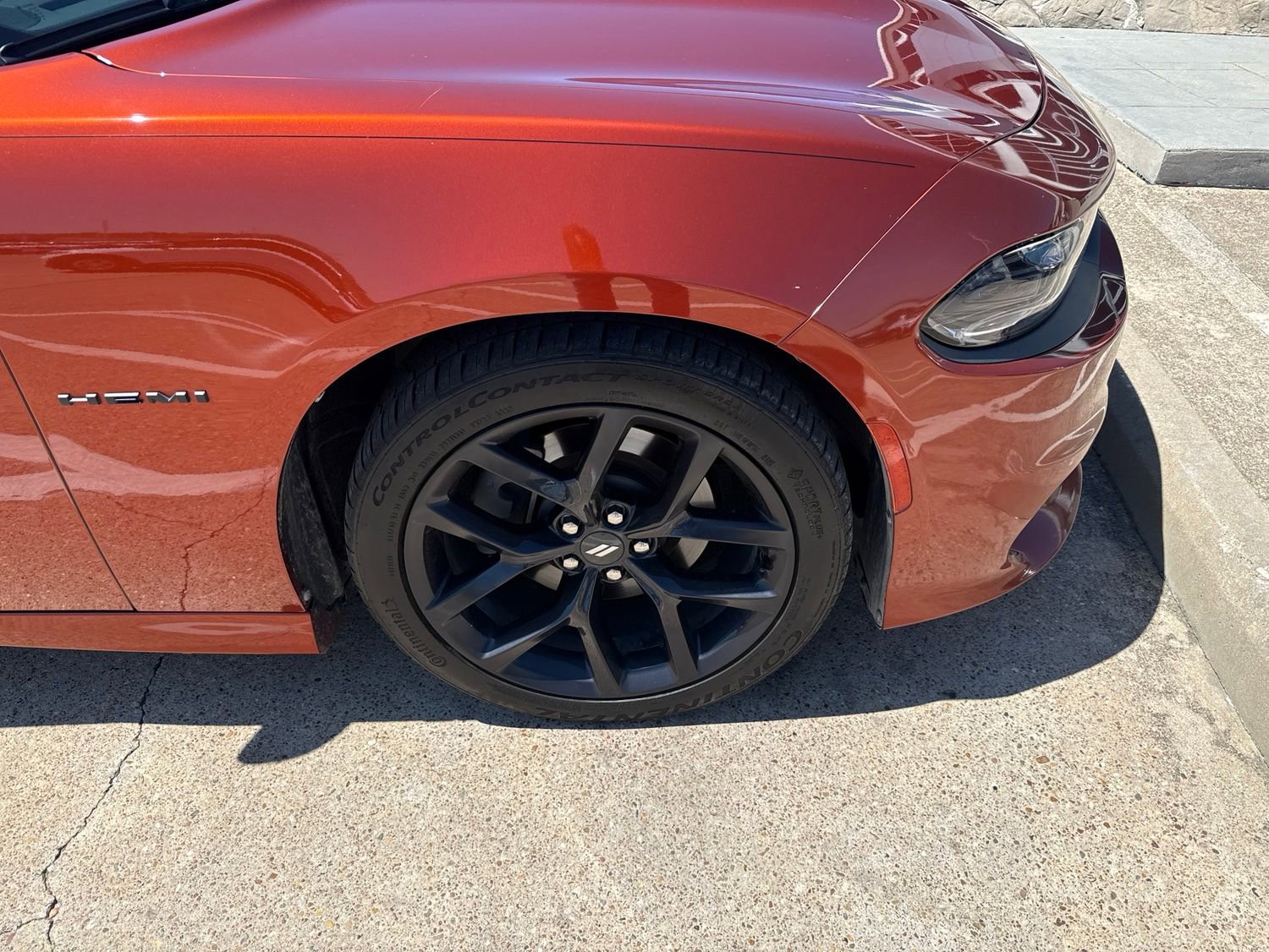 Used 2020 Dodge Charger R/T w/ Plus Group RWD image 4