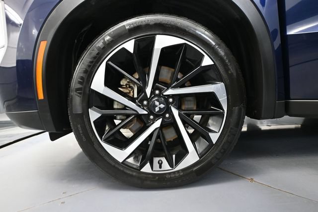 Used 2024 Mitsubishi Outlander SE AWD/4WD image 12