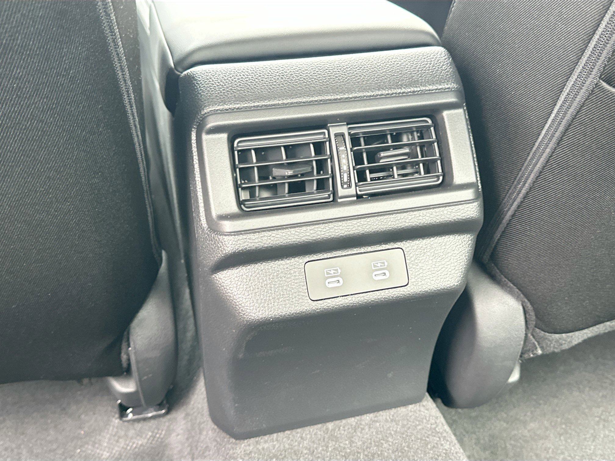 New 2025 Honda Accord SE image 18