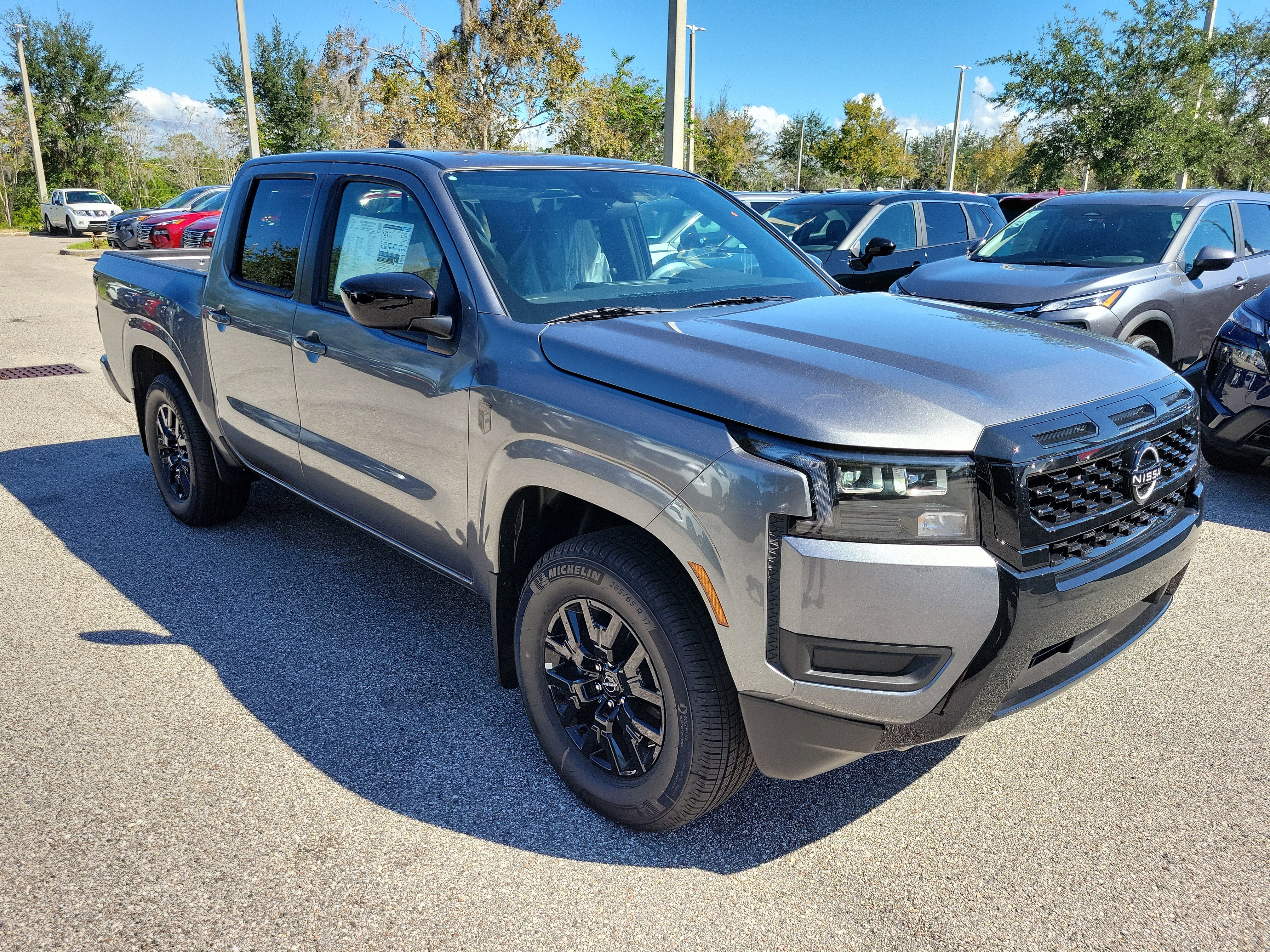New 2026 Nissan Frontier SV image 2