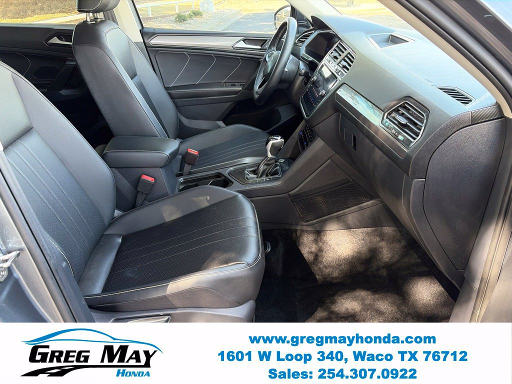 Used 2023 Volkswagen Tiguan SE FWD image 13