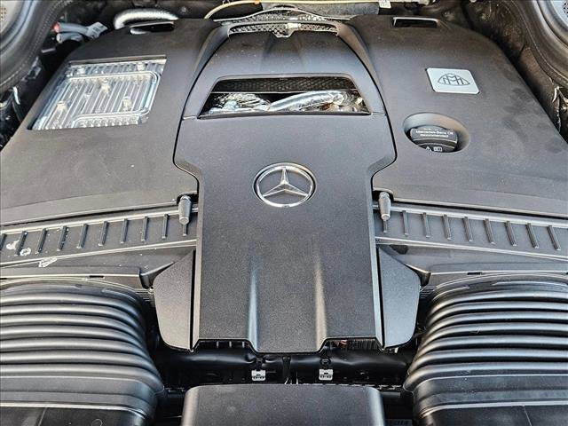 New 2026 Mercedes-Benz Maybach GLS 600 4MATIC image 17