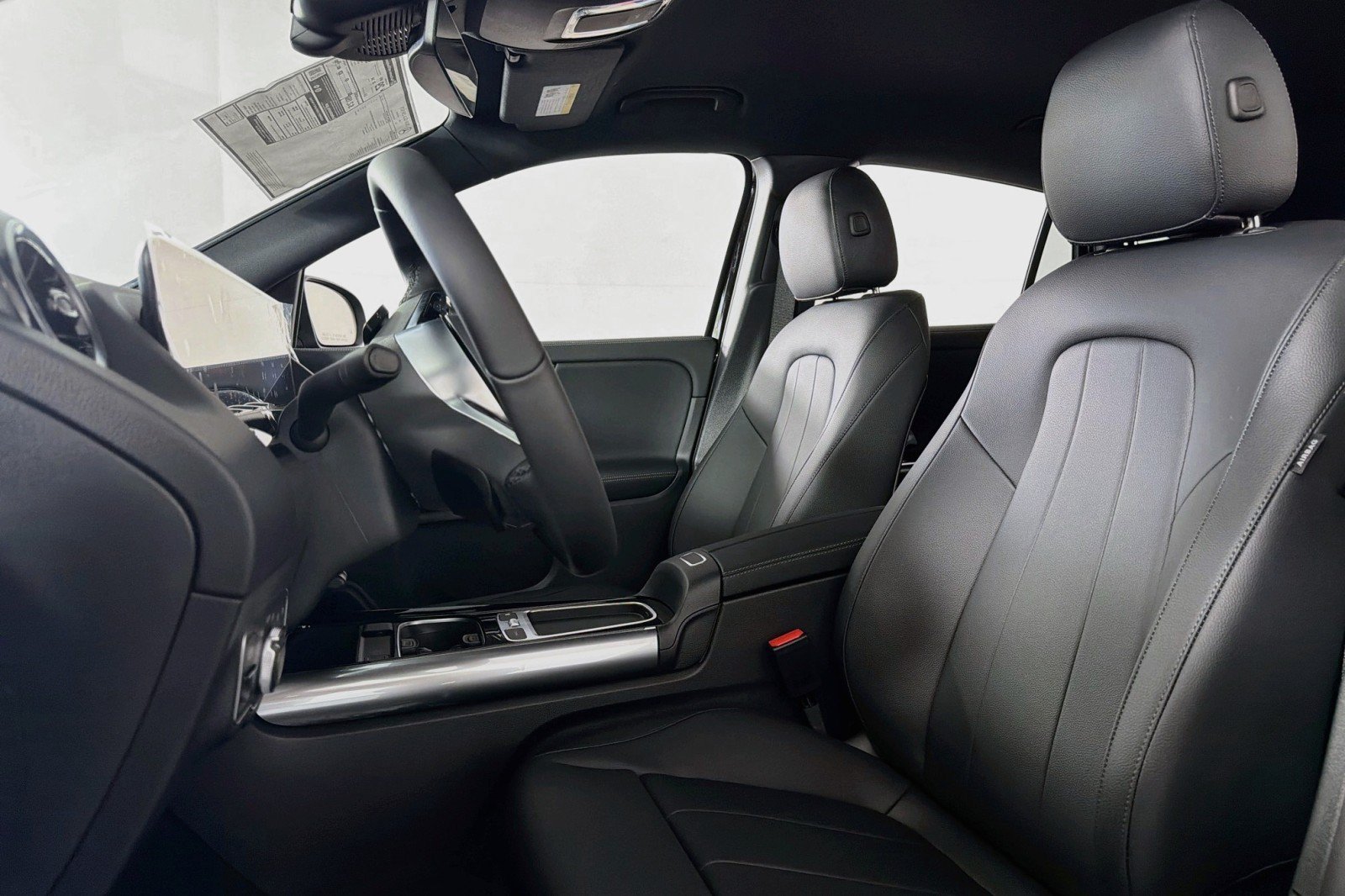 New 2026 Mercedes-Benz GLA 250 image 16