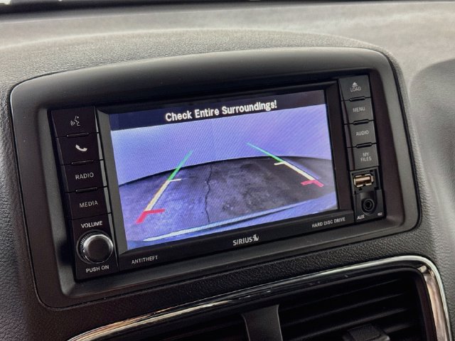 Used 2020 Dodge Grand Caravan SXT FWD image 13