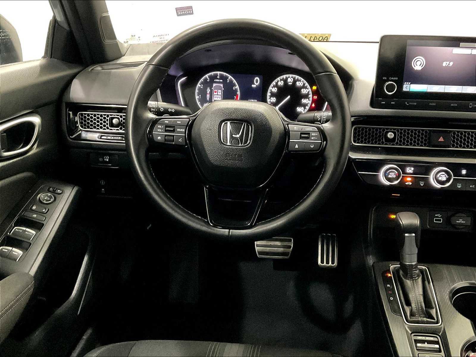 Used 2024 Honda Civic Sport image 17