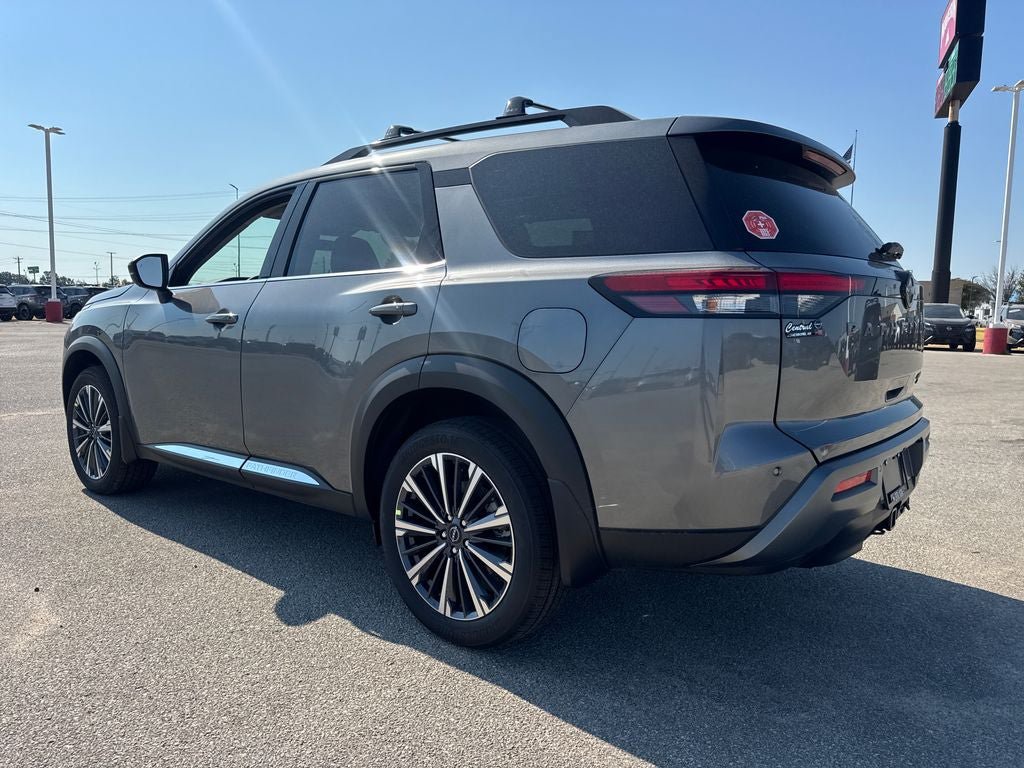 New 2026 Nissan Pathfinder Platinum AWD/4WD image 4