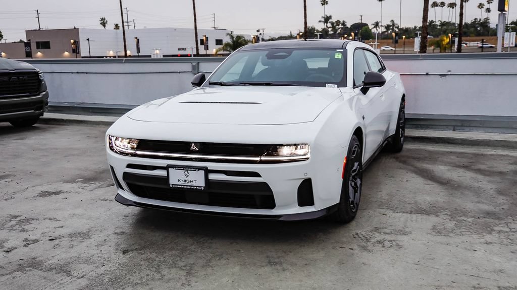 New 2026 Dodge Charger R/T AWD/4WD image 4