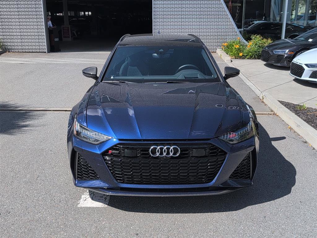 Used 2021 Audi RS 6 w/ Carbon Optic Package AWD/4WD image 3