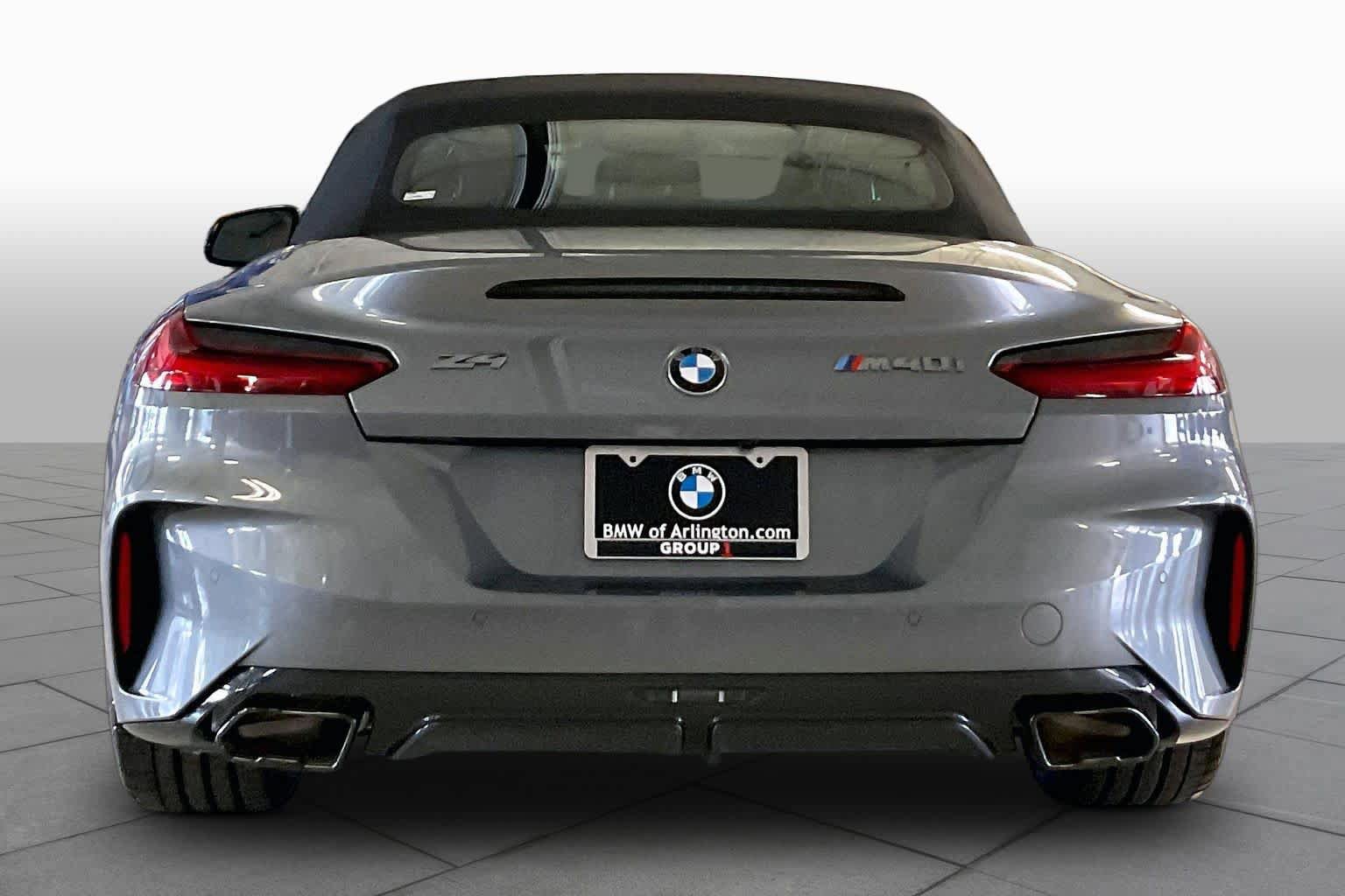 New 2026 BMW Z4 M40i w/ Premium Package RWD image 4