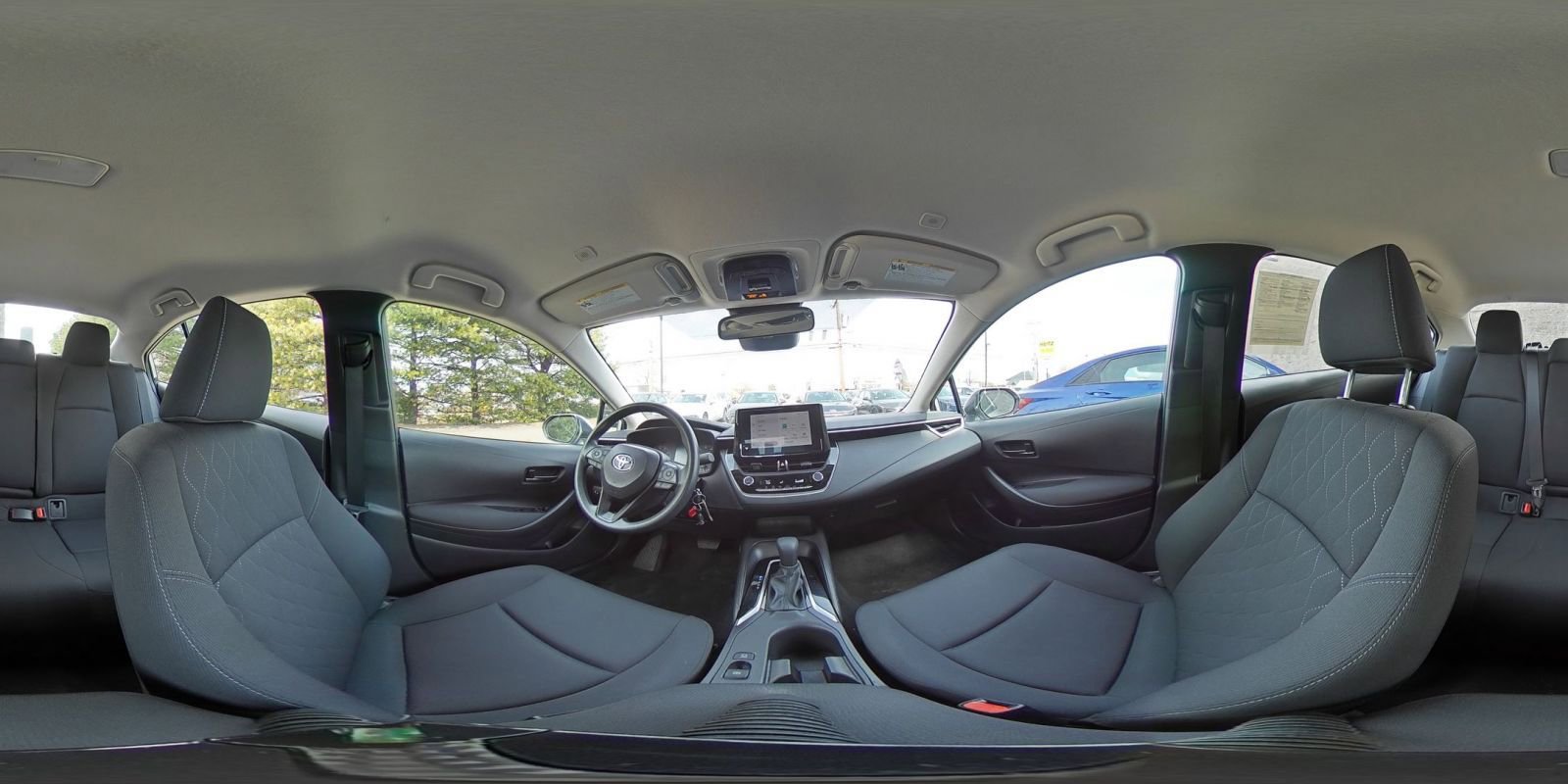 Used 2025 Toyota Corolla LE FWD image 43