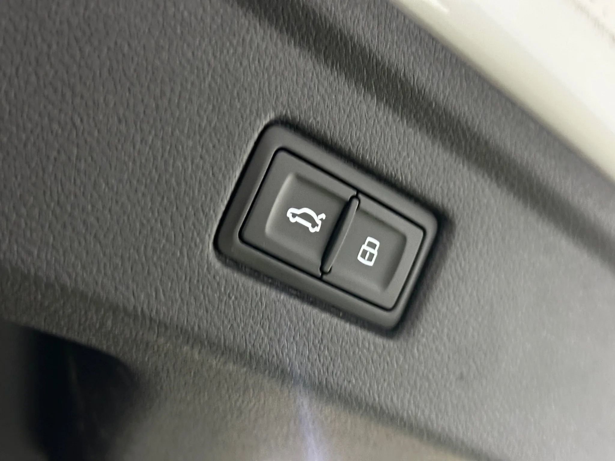 Used 2019 Audi S5 Premium Plus w/ Premium Plus image 18