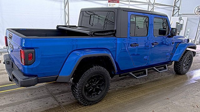 Used 2021 Jeep Gladiator Sport video 2