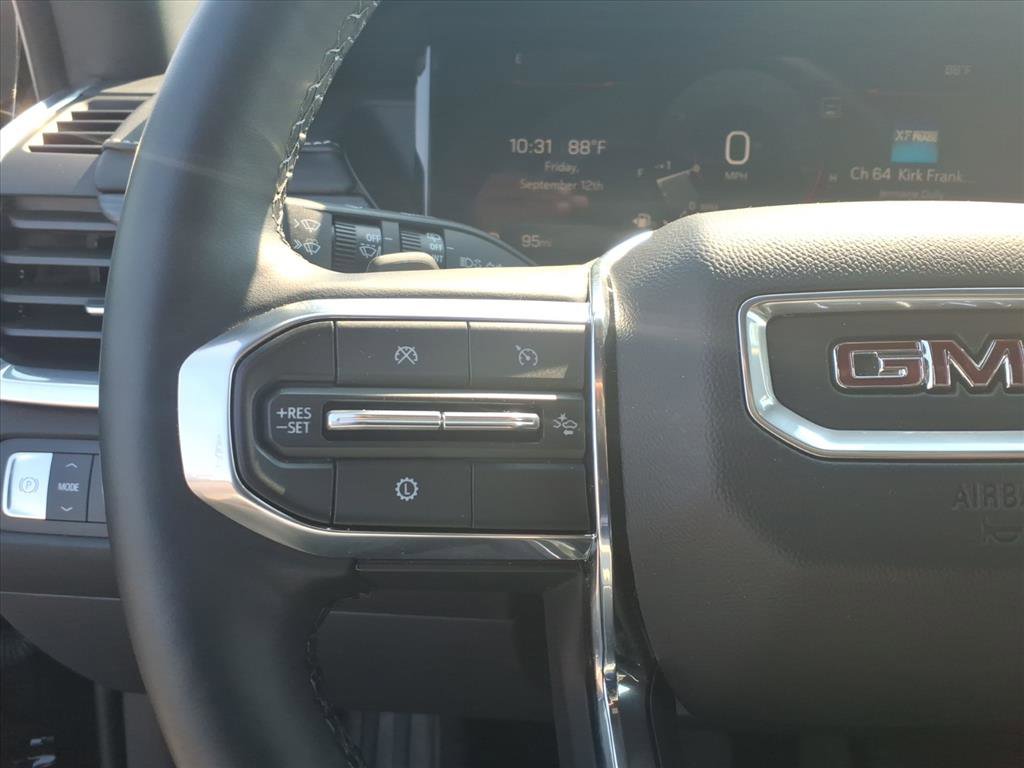 Used 2025 GMC Acadia Elevation image 11