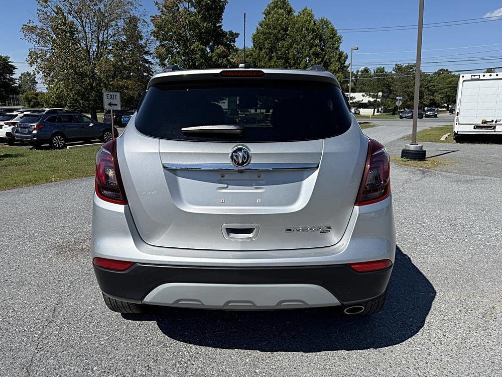 Used 2019 Buick Encore Preferred image 4