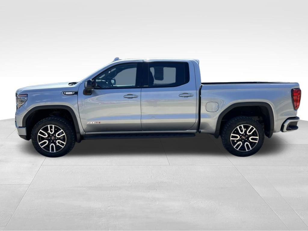 Certified 2025 GMC Sierra 1500 AT4 w/ AT4 Premium Package AWD/4WD image 2