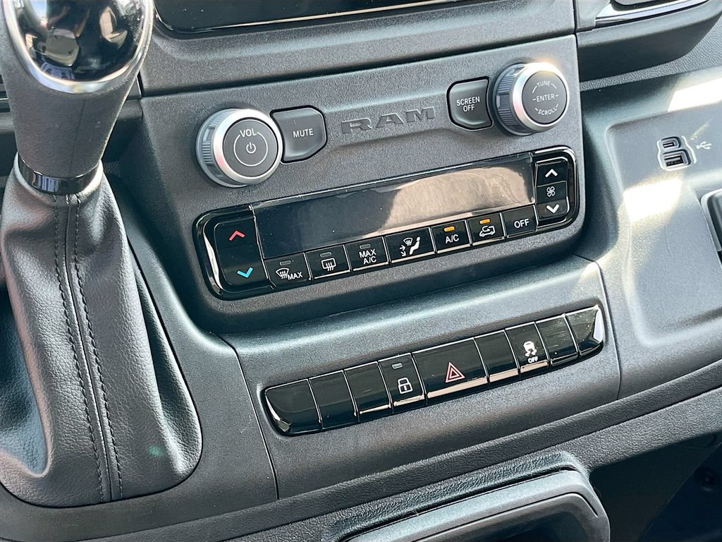 New 2026 RAM ProMaster 1500 w/ Convenience Group FWD image 14