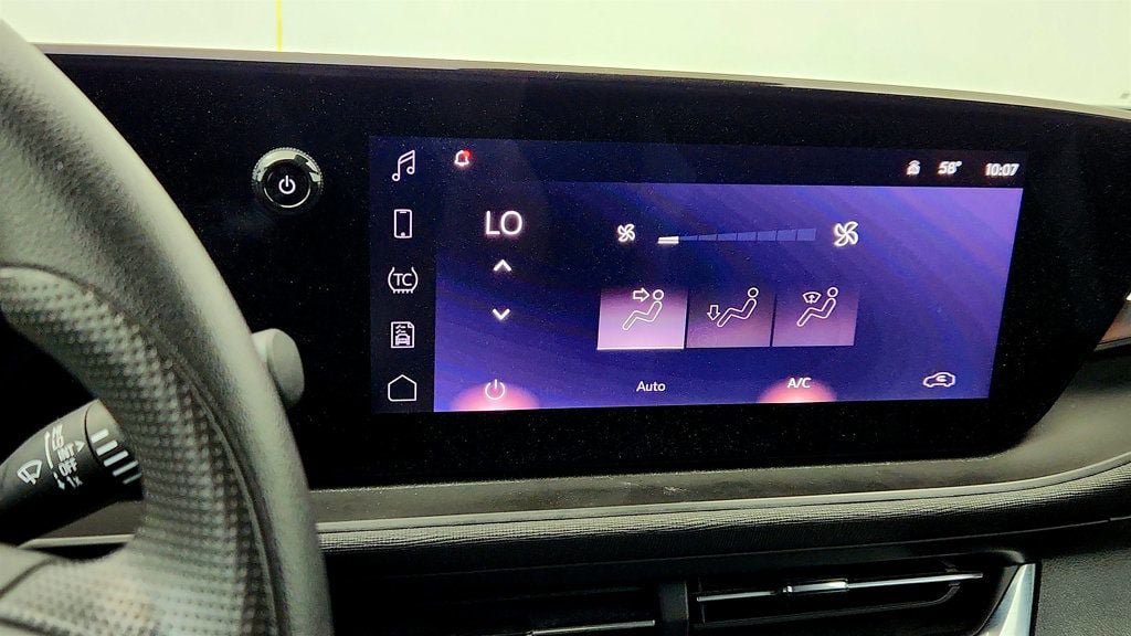 Used 2024 Buick Envista Preferred FWD image 19