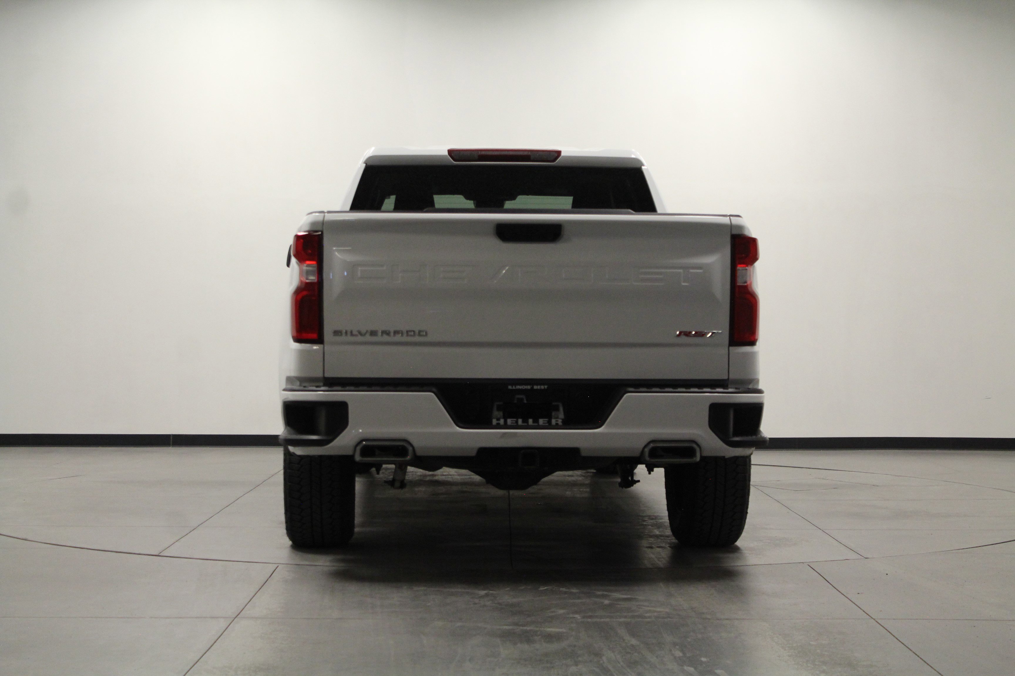 Used 2024 Chevrolet Silverado 1500 RST image 5