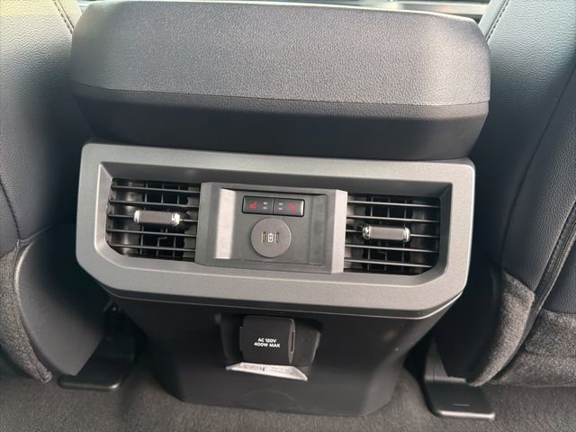 New 2026 Ford F250 Lariat w/ Black Appearance Package image 14