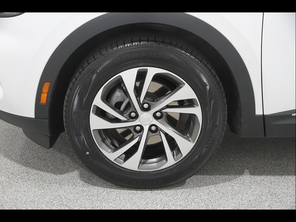 Used 2021 Buick Envision Essence w/ Technology Package I AWD/4WD image 23
