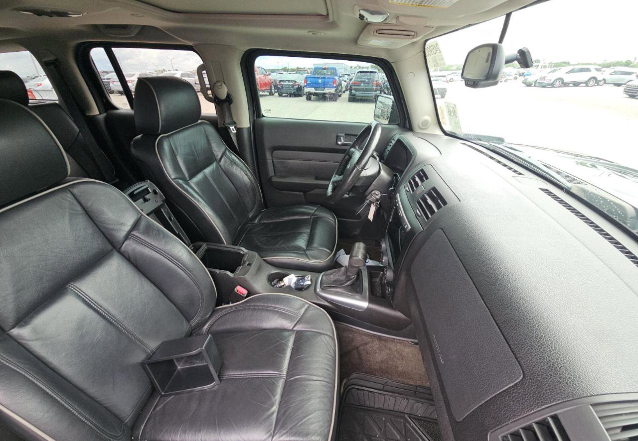Used 2010 HUMMER H3 Luxury AWD/4WD image 9