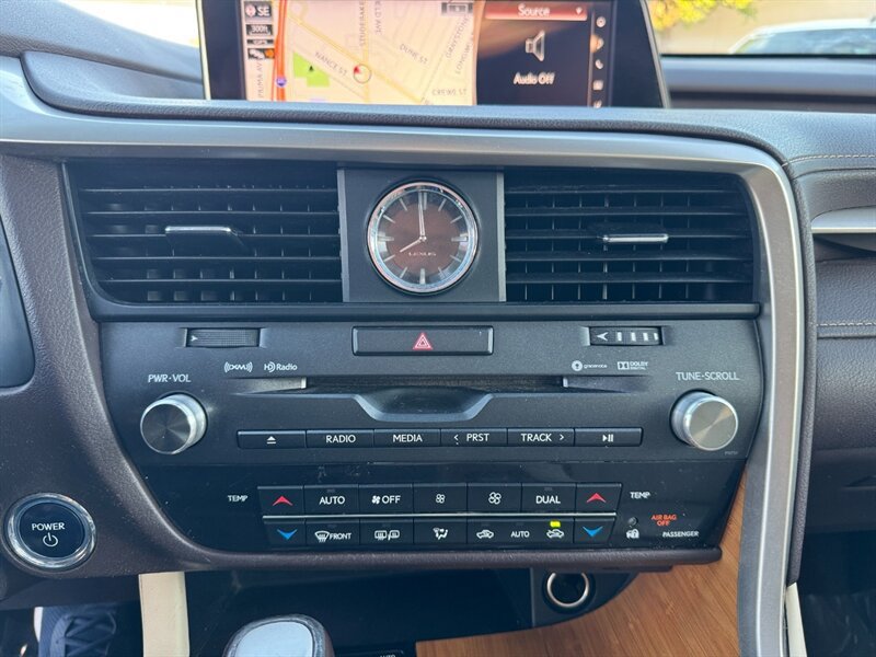 Used 2018 Lexus RX 450h AWD w/ Premium Package image 44