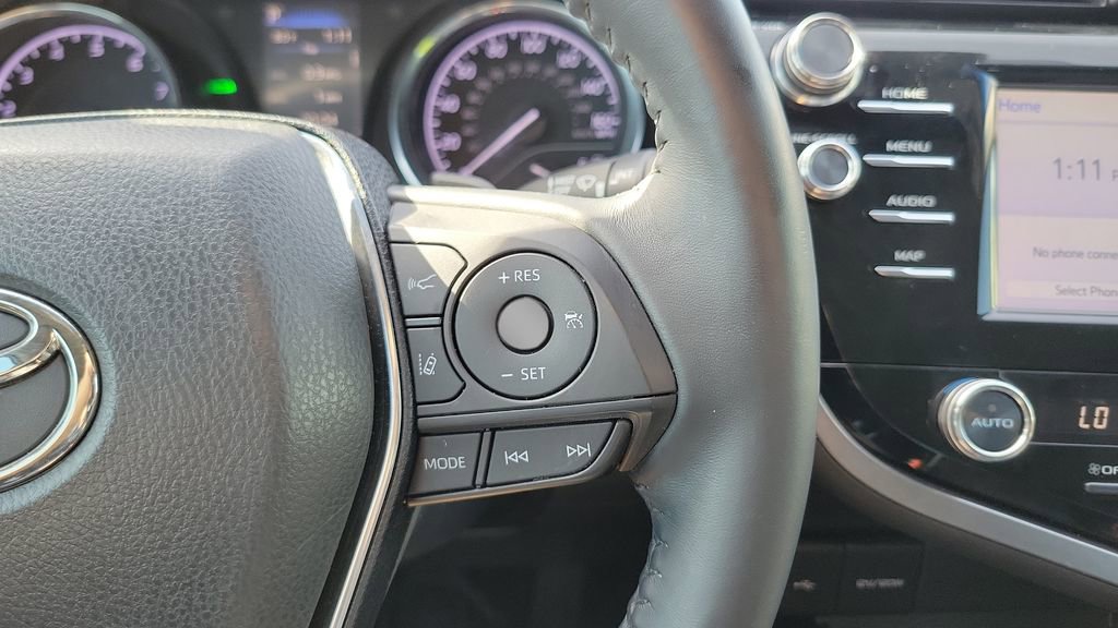 Certified 2020 Toyota Camry SE w/ Convenience Package image 22