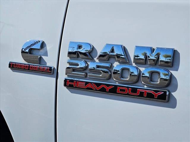 Used 2018 RAM 2500 Tradesman w/ Chrome Appearance Group image 30